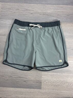 Vuori Banks Men's Swim Shorts - size Large